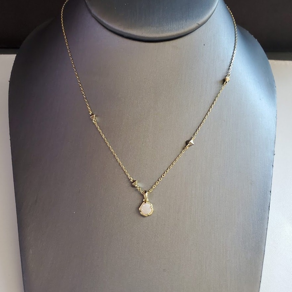 Kendra Scott Nola Gold Short Pendant Necklace in White Drusy Iridescent Sparkle - Picture 2 of 8